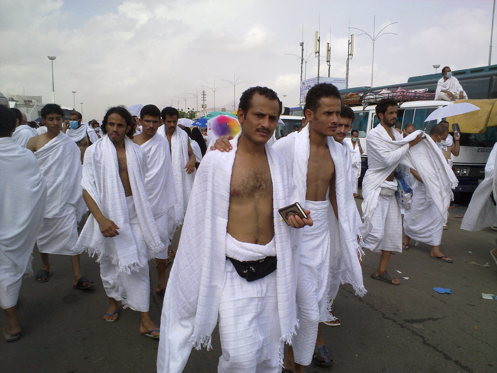 4135678426 8a062fb467 b Hajj, Pilgrimage to Mecca when Millions Worship in Unison