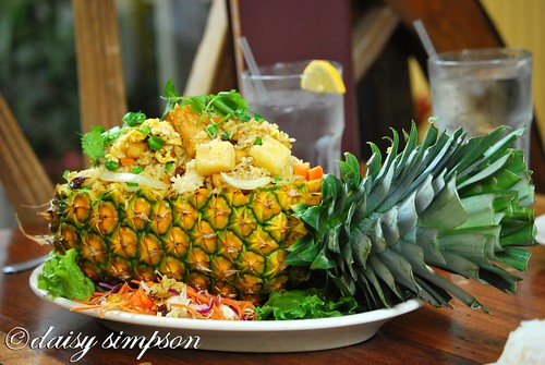 pineapple fried rice web