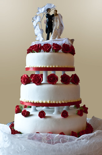 Some form of decoration to adorn the top of your wedding cake has become 