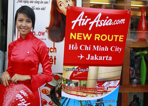 AirAsia celebrating the new route Jakarta - Ho Chi Minh