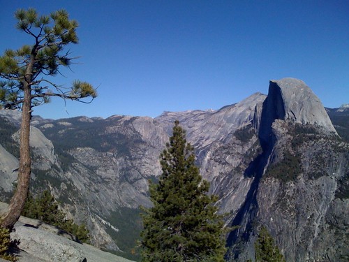 Travel: Lunching Up @ Glacier Point