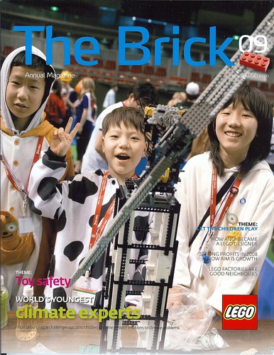 LEGO The Brick Annual magazine 2009 ( front cover )
