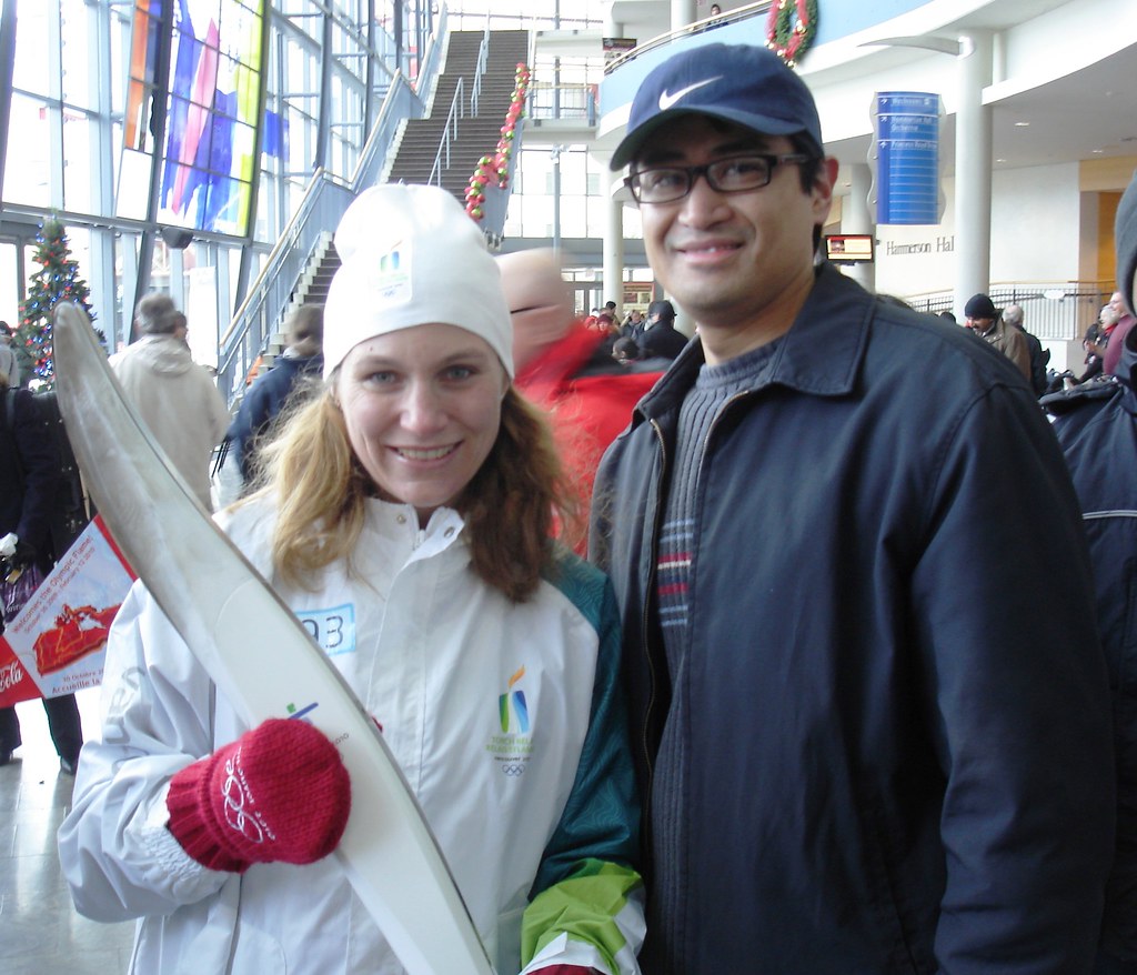 Olympic Torch in Mississauga 20i