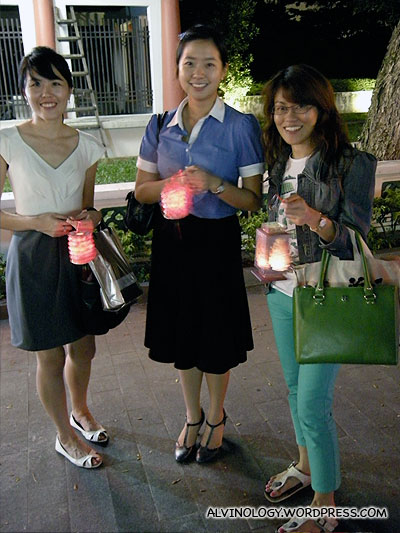 The ladies with their lanterns