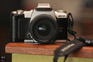 Pentax MZ-50/ZX-50 - Camera-wiki.org - The free camera encyclopedia