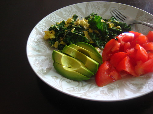 kale + eggs, tomatoes, avocado