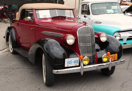 1935 Oldsmobile 8 convertible Canadian 