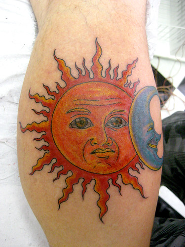 Tatuagem Sol e Lua Tattoo