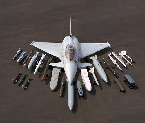 フリー画像|航空機/飛行機|軍用機|戦闘機|ユーロファイタータイフーン|フリー素材|