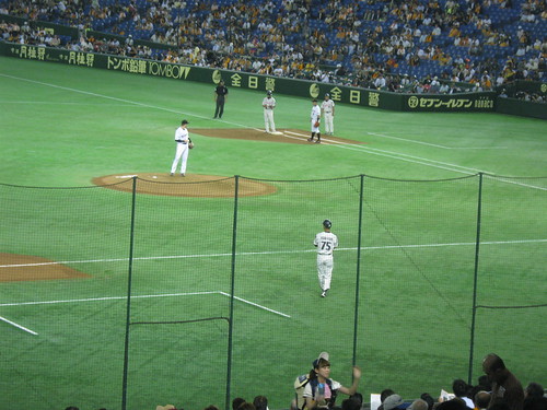 The dome is a nice primer on Japanese baseball, but why does it have to be so hot inside?