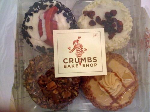 Crumbs Bakeshop Midtown NYC cupcakes