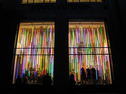 Louis Vuitton néons octobre 2006