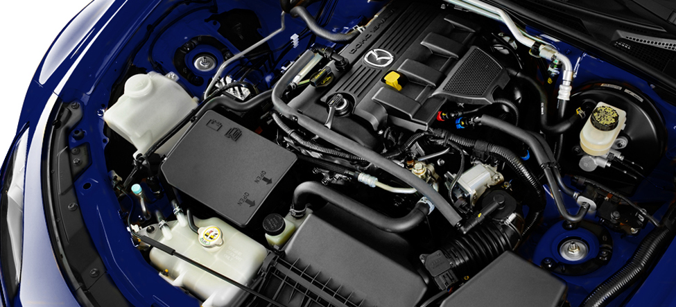 Mazda 2.0L 4-cylinder engine