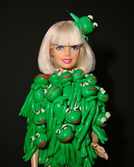 Lady Gaga's Kermit the Frog Outfit by veik11