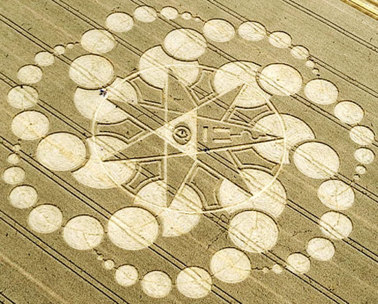 crop-circles-field-photo-13