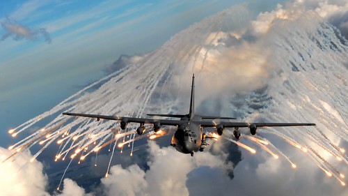 フリー画像|航空機/飛行機|軍用機|攻撃機|AC-130|AC-130U|フリー素材|