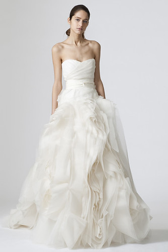 vera wang bridal gown