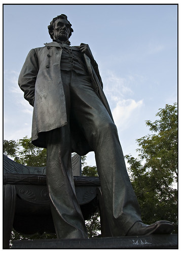 Abraham Lincoln sculpture
