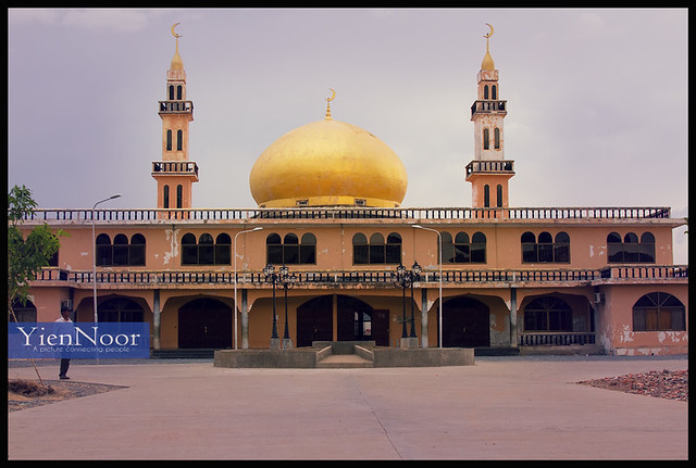Dubai Mosque at Phnom Phen