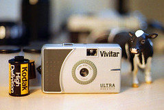 Vivitar ULTRA WIDE & SLIM Camera