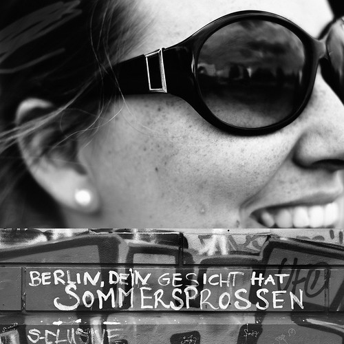 Berlin, your face has freckles. - Mine too!