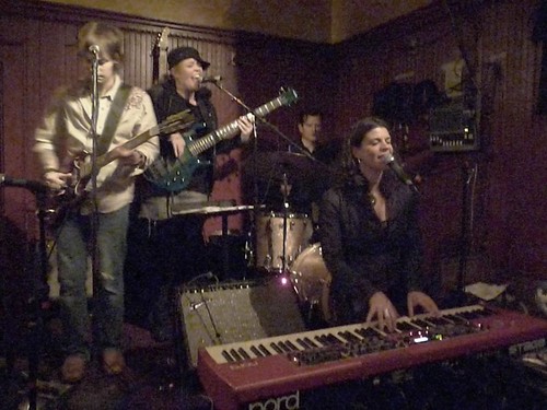 Jen Kearney & The Lost Onion