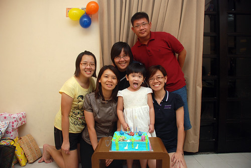 Jiaxi's 4th birthday celebration at Downtown East 30 Oct 09 - 1 Nov 09