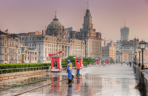 The Bund, Shanghai - early morning workers