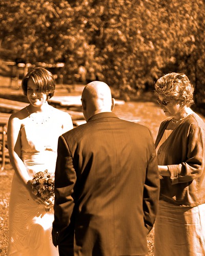 A a couple of nice sample wedding ceremony images I ascertained