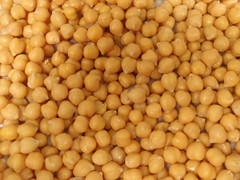 rinsed, drained garbanzo beans