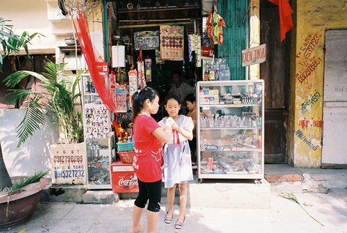 little girls in hanoi