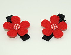 Red and White Flower Clips