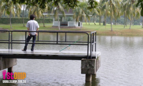 Anglers break rules and go fishing at Lake View Promenade 