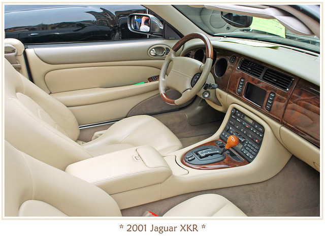 car automobile jaguar jaguarxkr rollingsculpture09 2001jaguar