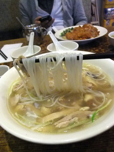 Chicken with Rice Wine Noodle