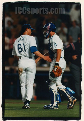 Chan Ho Park and Chad Kreuter (2000)