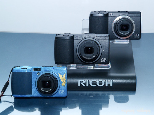 Ricoh_GRD3_Discover_02 (by euyoung)
