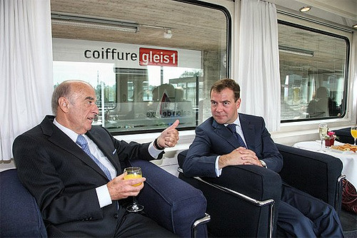 Hans-Rudolf Merz und Dmitri Medwedew im Sonderzug des Schweizer Bundesrates ©  J