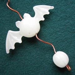 Little Glow-in-the-Dark Bat Dangle - a Halloween decoration in beads and copper wire