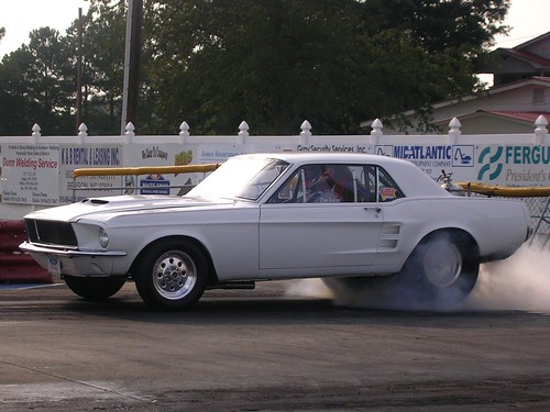 1967 Ford Mustang Burnout