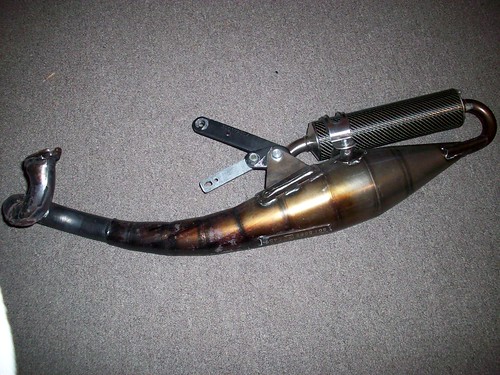 Leo Vince ZX Exhaust, Handmade with Carbon silencer to suit Yamaha 