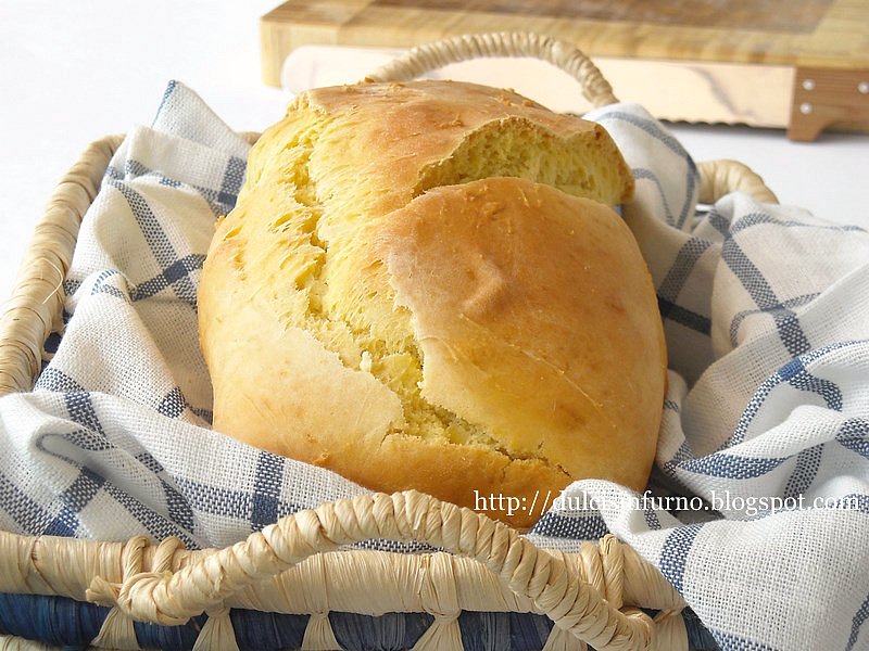 Pane al Formaggio-Cheese Bread