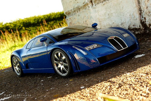 Bugatti Chiron Pablo Olivera Tags car sport lumix wheels exotic coche 
