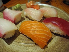 yakitori jinbei - sushi plate