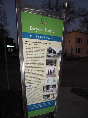 Bicycle Paths Info on St. Anthony Parkway