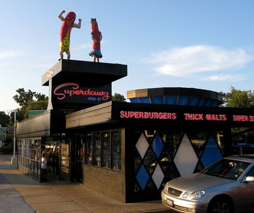 Superdawg drive-in