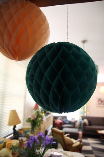 Honeycomb tissue ball decorations