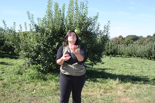 Juggling Apples!