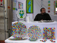 Richart Glass is one of the Saturday Market artisans who creates attractive original artwork