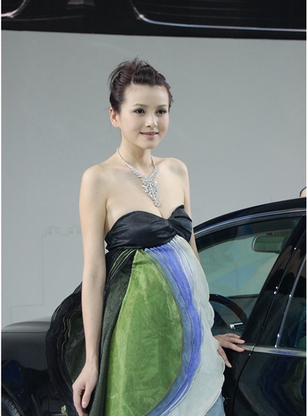 2009-Guangzhou Auto Show sexy girl